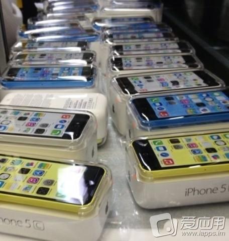 Arrivano nuove immagini dell’iPhone 5C