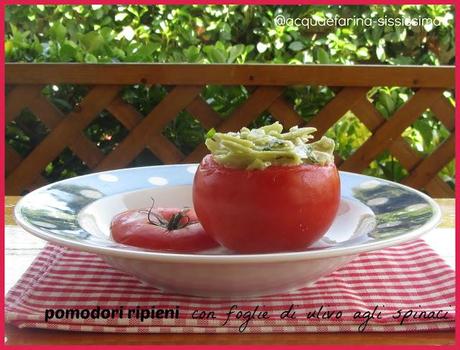 pomodori ripieni di foglie d'ulivo