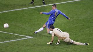 Calciomercato: il Chelsea rifiuta 15 milioni più Adebayor per Torres