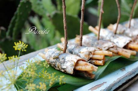 Pasta chi saidi (Pasta con le sarde) finger food