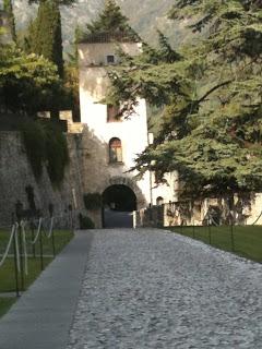 CASTEL BRANDO