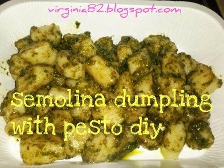 Gnocchetti di semolino al pesto / semolina dumplings with pesto diy