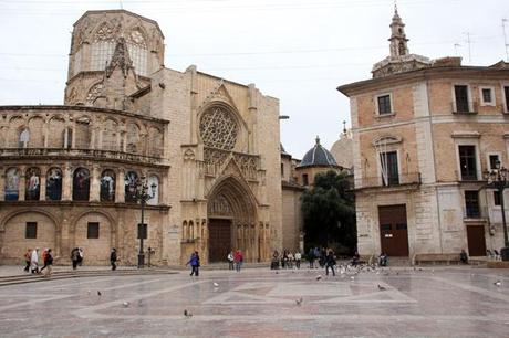 Plaza de la Virgen_valencia_viaggiandovaldi