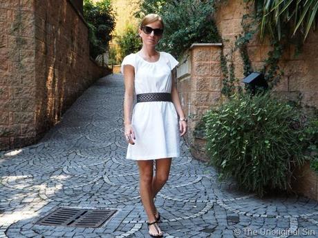 little white dress, fashion blogger roma, rockstud sandals, borghie fashion, abito bianco hm, cateyes sunglasses