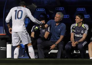 Mourinho punge il Real: 