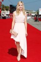 joanne froggatt - topshop (scarpe christian louboutin)