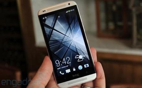 Ufficializzato HTC Desire 601: ecco foto e video hands-on