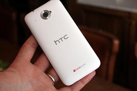 Ufficializzato HTC Desire 601: ecco foto e video hands-on