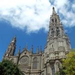 Iglesia de San Jhuan, nel paesino di Areucas, creata sullo stile della Sagrada Familia di Barcellona