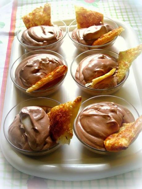 MOUSSE AL CIOCCOLATO MOUSSE AL CIOCCOLATO