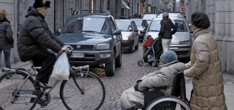 Quanto ci costa la mobilità insostenibile