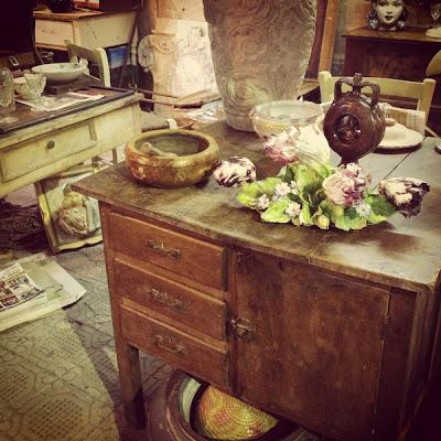 Mercatino dell'antiquariato- Brocante -Shabby&CountryLife.blogspot.it