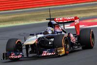 Carlos Sainz Jr favorito per un sedile nella Scuderia Toro Rosso