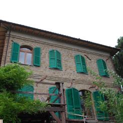 Assisi, poca spiritualità ma molta bellezza