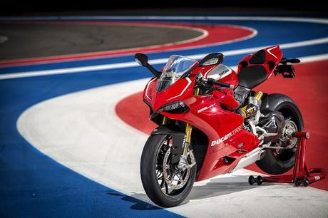 Ducati 1199 Panigale R 2013