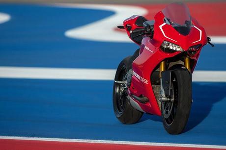 Ducati 1199 Panigale R 2013