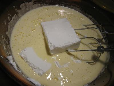 Festeggiamo i progressi di nonna Rosina con la Cheese Cake alla crema di nocciole