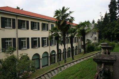 Sara Forte - NuoveAstrazioni - a cura di Susanne Capolongo... ultimo comunicato