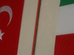 Istanbul, Europa: Gli italiani di Istanbul, la Nutella a Manisa