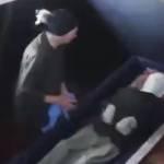Georgia: tiene corpo del figlio morto e mummificato in casa per 18 anni (Video)