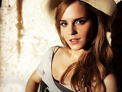 È ufficiale: Emma Watson in coppia con Francesca Gregorini per 'Your Voice In My Head'