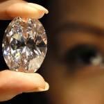 All’asta il grande diamante puro di forma ovale: vale tra i 28 e i 35 milioni