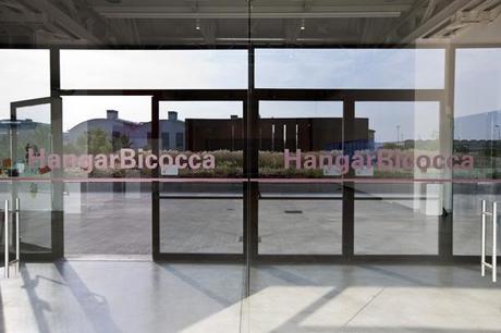 MILANO | Fondazione HangarBicocca: alla scoperta del quartiere Bicocca sulle due ruote