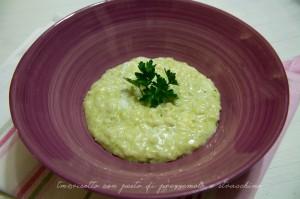 risotto con pesto di rucola e stracchino