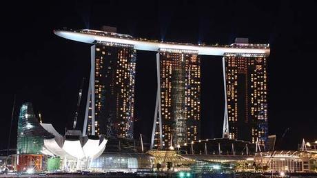Il Marina Bay Sands di Singapore con la 