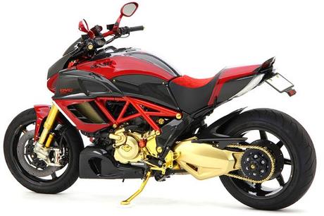 Ducati Diavel DVC #4 by Moto Corse