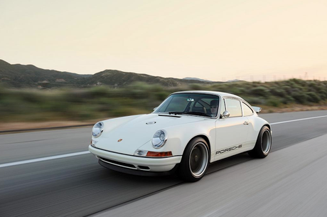 Singer Porsche Details