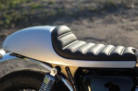 Triumph Thruxton 900 #1 by Triumph Hamburg