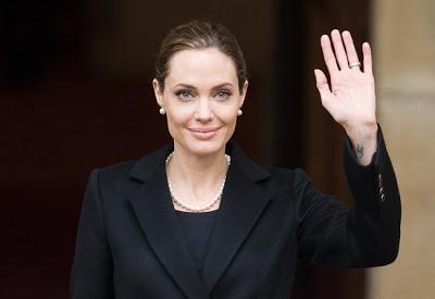 Ad Angelina Jolie restano tre anni di vita secondo il National Enquirer