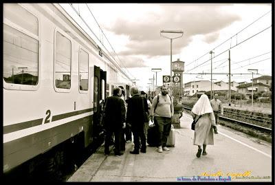 in treno, da Pontedera a Empoli