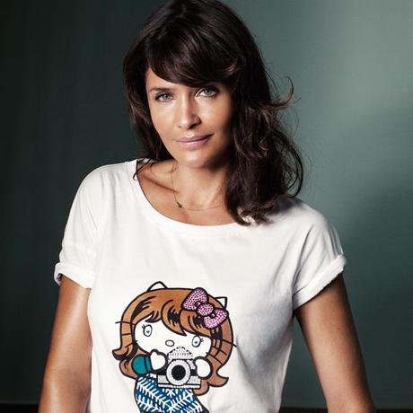 THE NEW HELLO KITTY T-SHIRT SIGNED HELENA CHRISTENSEN