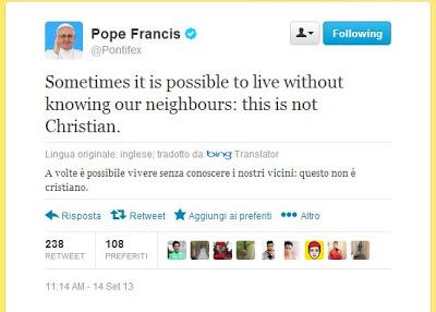 I messaggi twitter  del papa con il translator. Twitter posts of the pope with the translator