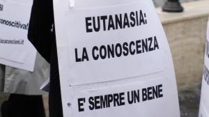 Eutanasia, Exit Italia, referendum eutanasia, testamento biologico, Emilio Coveri