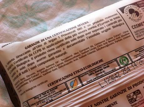 I provenzali: salviette struccanti biologiche all'olio d'argan.