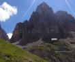 Il rifugio VIcenza 2256 m al giro del Sassolungo