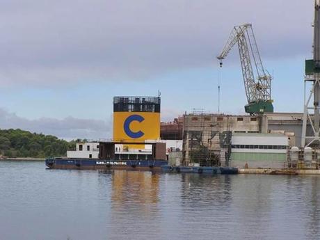 Pola produce pezzi di nave Fincantieri