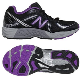 New Balance da donna in saldo su Javari