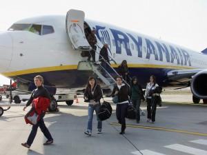 Airgest, oggi l'assemblea dei soci. La Regione compra le quote. Si apre la partita Ryanair