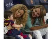 Shakira allo stadio Milan: papa Gerard campo (foto)