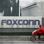 Cina, operaie Foxconn: prostitute dopo lavoro in fabbrica iPhone