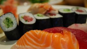 sushi, vermi nel cervello, cibo, rischi alimentari