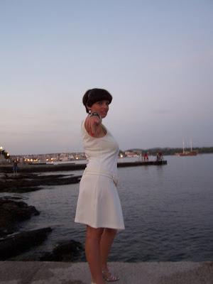 H&M;: Abito lunghezza media stile anni '60