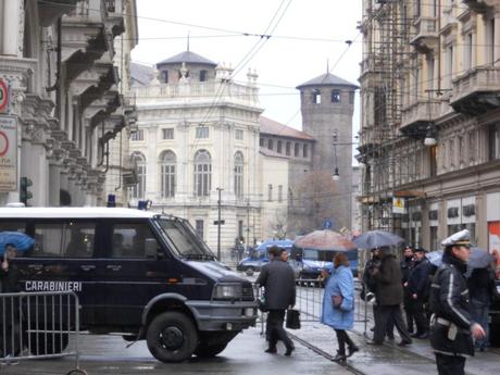 Se perdi il lavoro, perdi la casa!Torino, 17 Settembre 20...