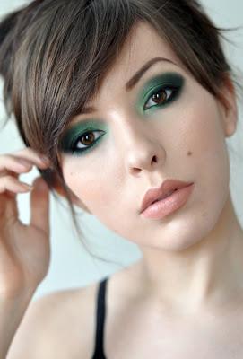 occhi castani make up verde