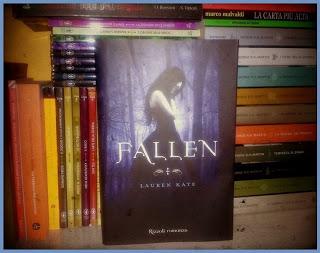 Lauren Kate, Fallen Saga - Recensione distruttiva di un futuro tormentone