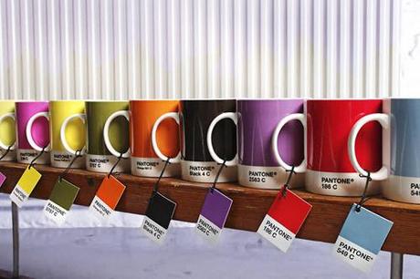 Pantone dai numeri alle Boutique